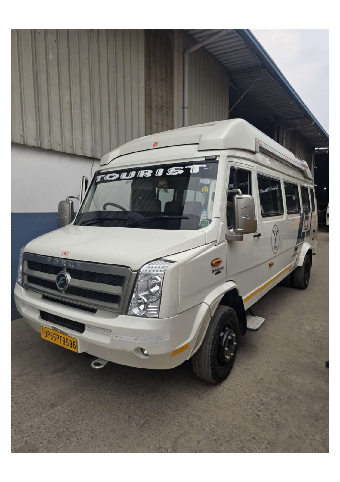 Tempo Traveller 26 Seater